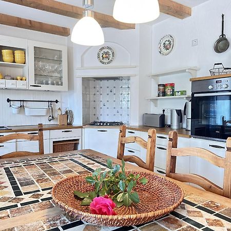 Ferienhaus Kleine Flucht Neuendorf Путбус Екстериор снимка